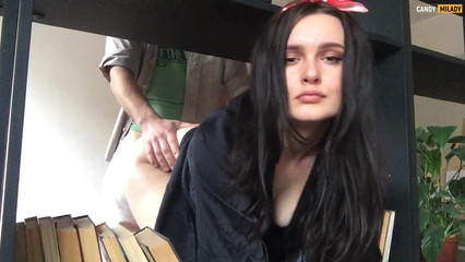 Мачеха застряла в шкафу, а пасынок не растерялся и трахнул